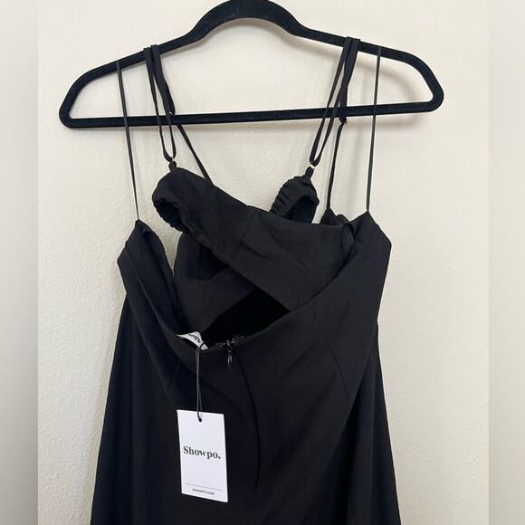 NWT Show Po REVIENA MIDI DRESS - CUT OUT COWL NECK DRESS IN BLACK - Picture 6 of 9